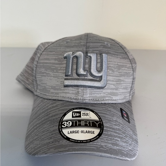 New Era 39Thirty New York Giants NFL Sideline Fitted Hat Cap Gray Size L/XL New - Picture 1 of 6